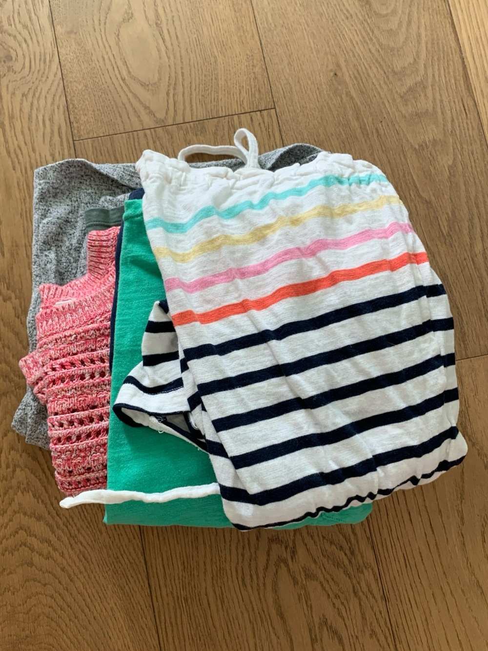 GAP Kids / Gymb Lot of 5 Girls tops, sweater, and romper White Navy Pink Green